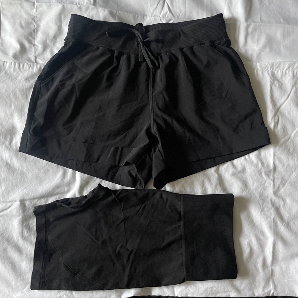 BUNDLE - Zelle Biker shorts + shorts (small)